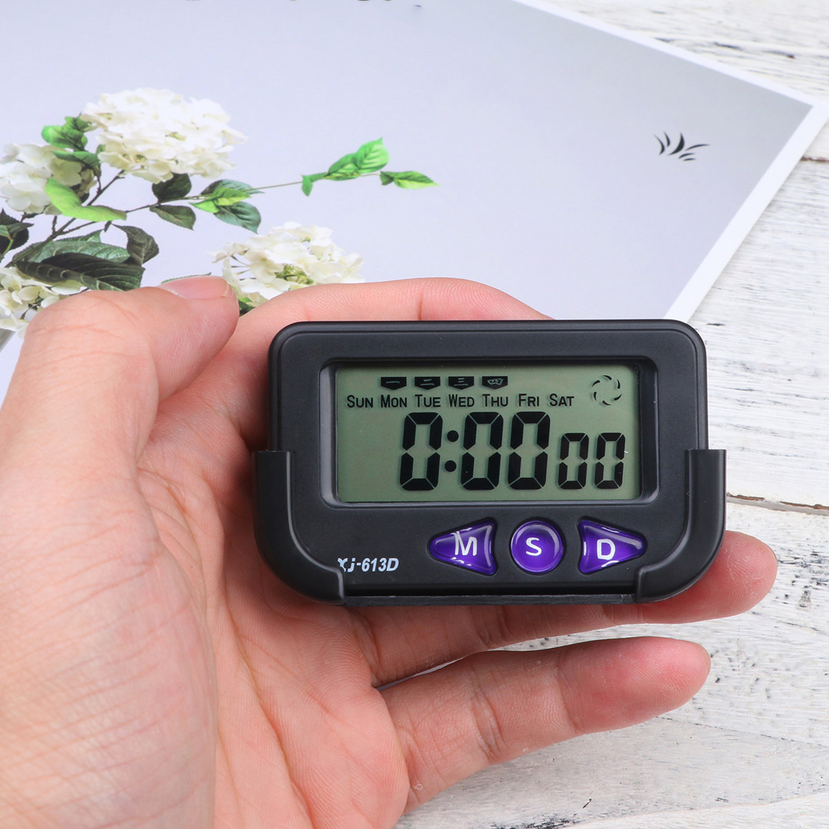 Unique Electronics Gadgets - ساعة رقمية إلكترونية للسيارة باللون الأسود